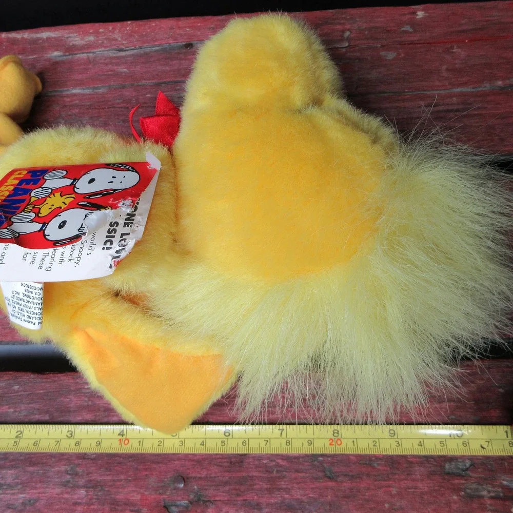 Vintage Dakin Peanuts Woodstock Plush Stuffed Animal Toy Red Bow 8